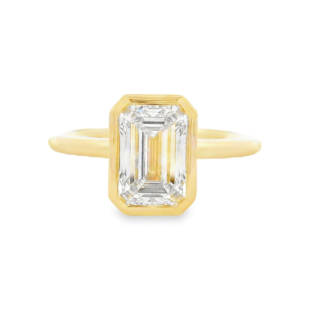 18ct Yellow Gold 2.02ct Lab Grown Diamond Engagement Ring