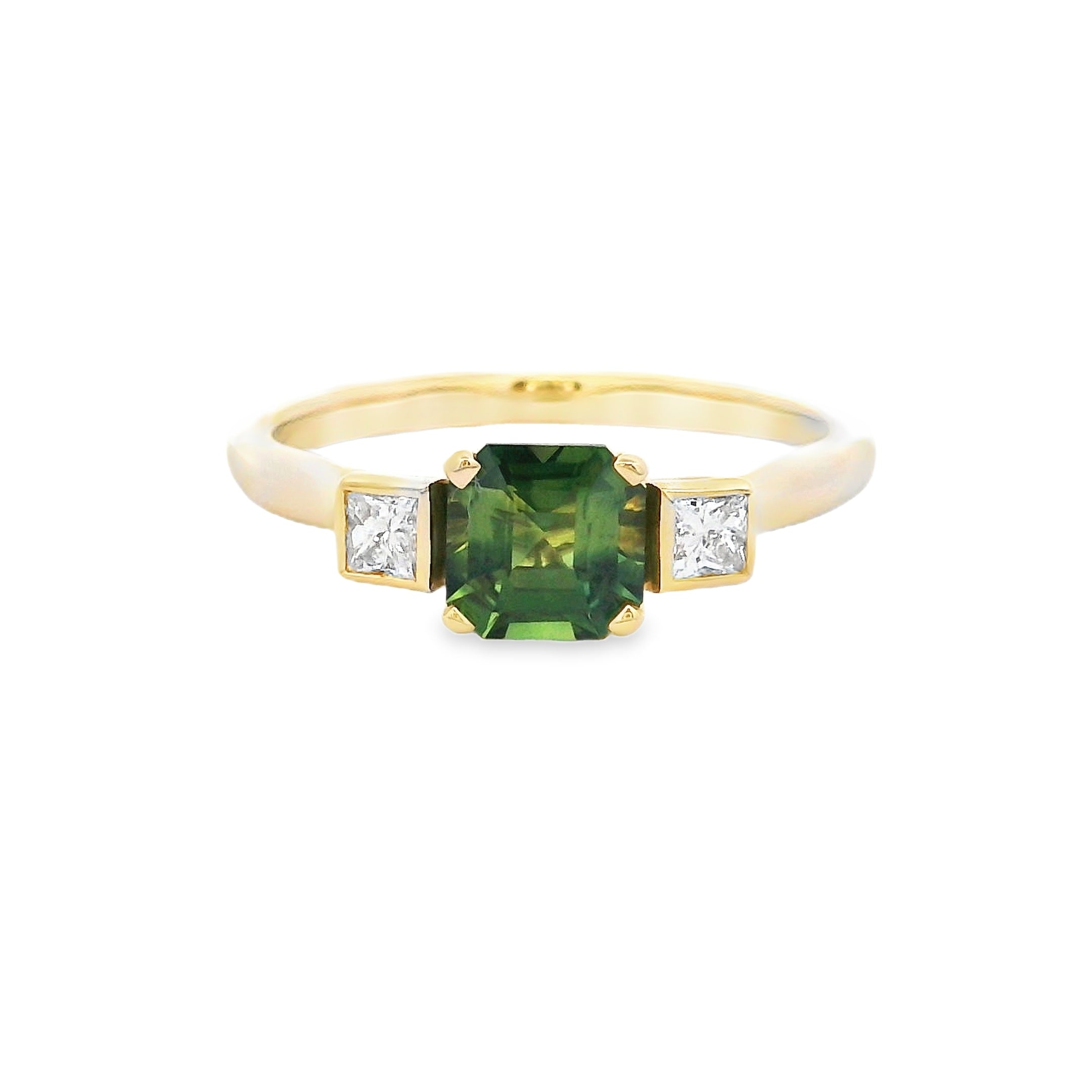 9ct Yellow Gold Sapphire & Diamond Ring