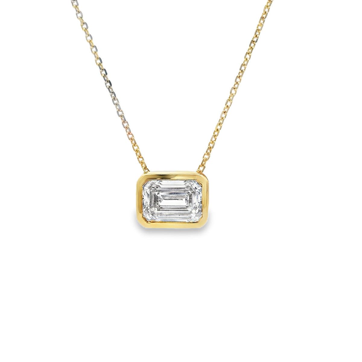 18ct Yellow Gold 2.02ct Bezel Set Lab Grown Diamond Pendant