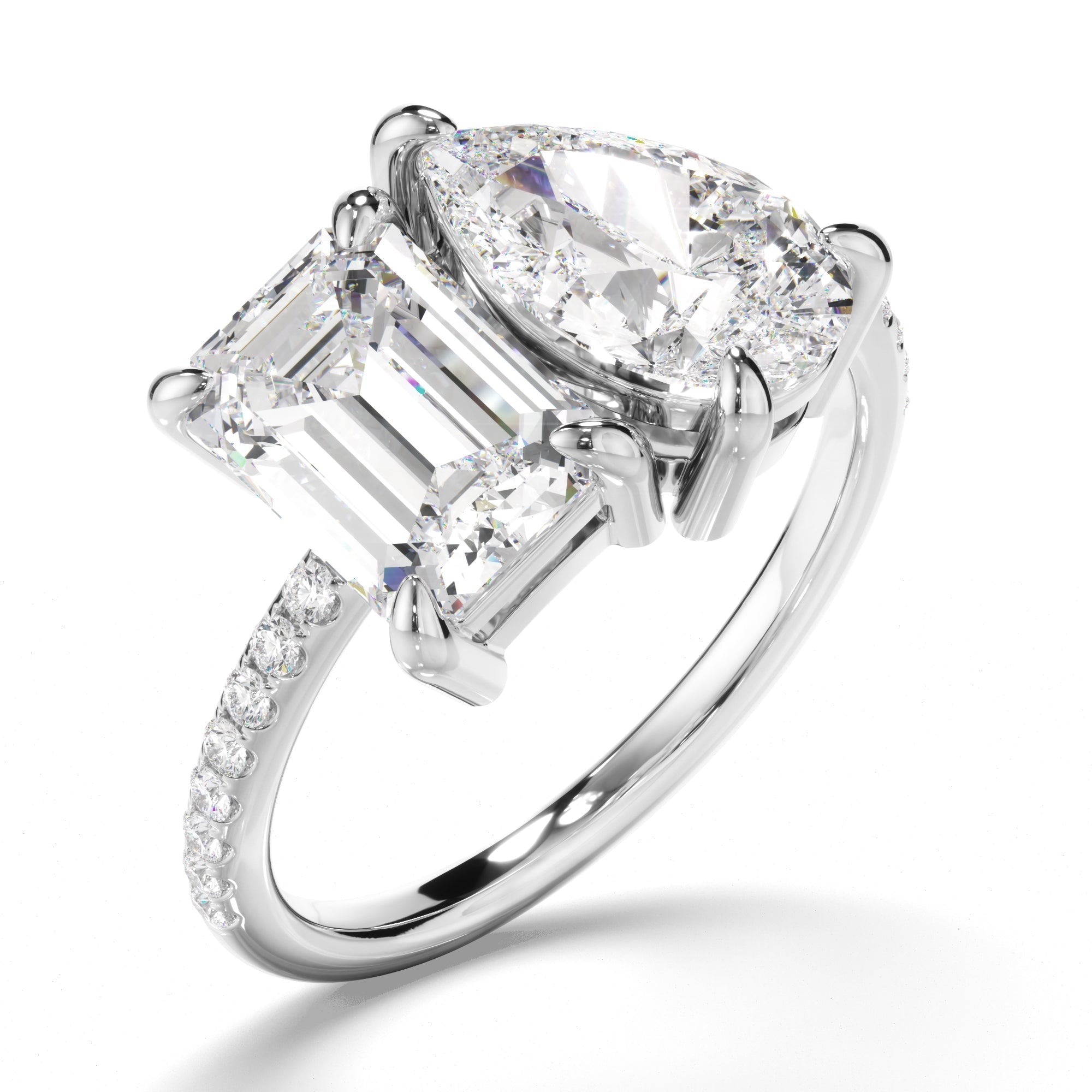 Emerald & Pear Cut Diamond Toi et Moi Engagement Ring