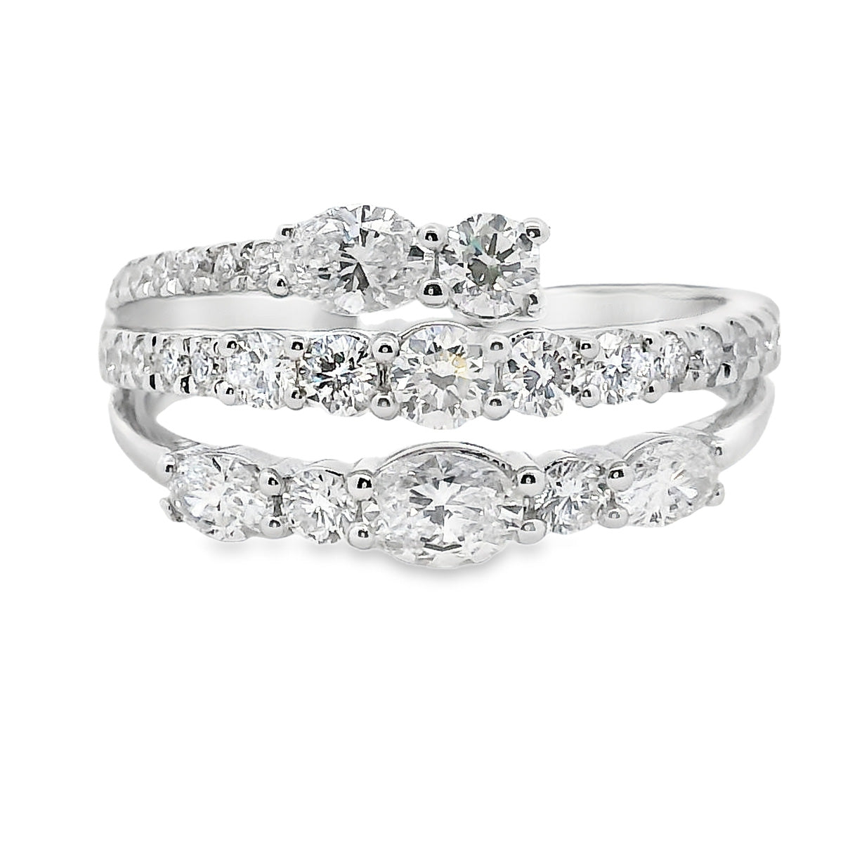 18ct White Gold Round and Oval Diamond Dress Ring 