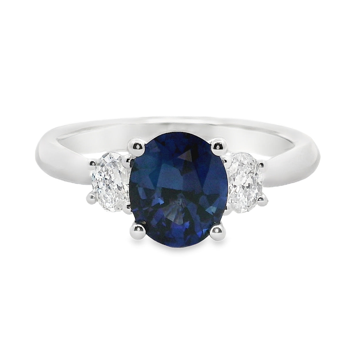 18ct White Gold Sapphire and Diamond Ring