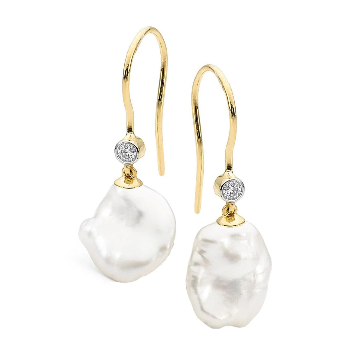 9ct White Gold Freshwater Pearl & Diamond Drops