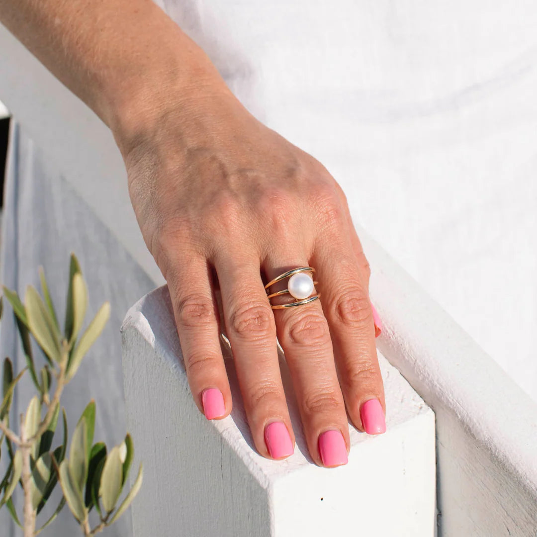 9ct Yellow Gold Freshwater Pearl Ring